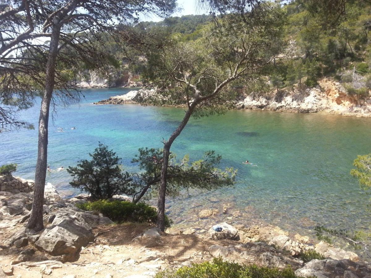 Rez-De-Villa Proche De La Mer - Villa Temana Saint-Cyr-sur-Mer Kültér fotó